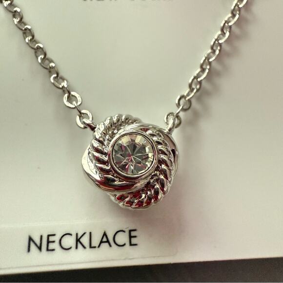 Kate Spade Silver Tone Pendant Necklace NEW - Picture 1 of 5